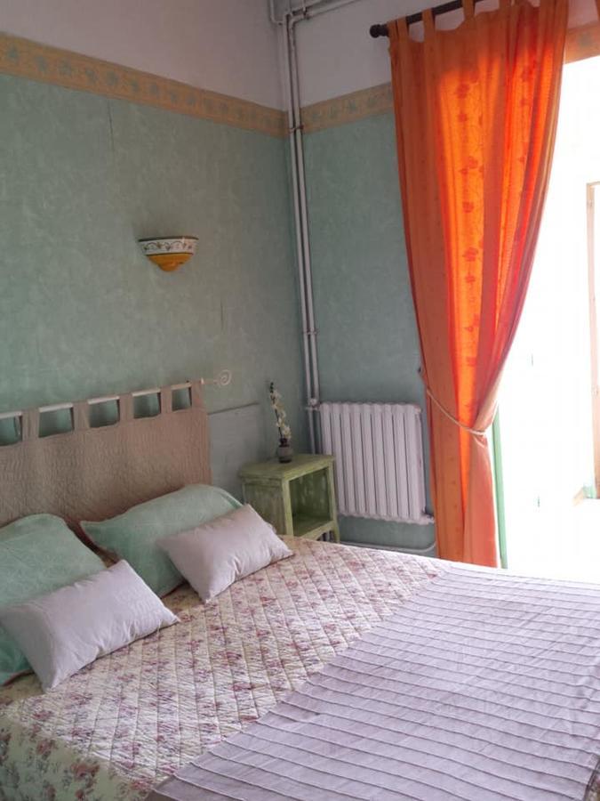 Hotel Font De Lauro Saumane-de-Vaucluse Luaran gambar